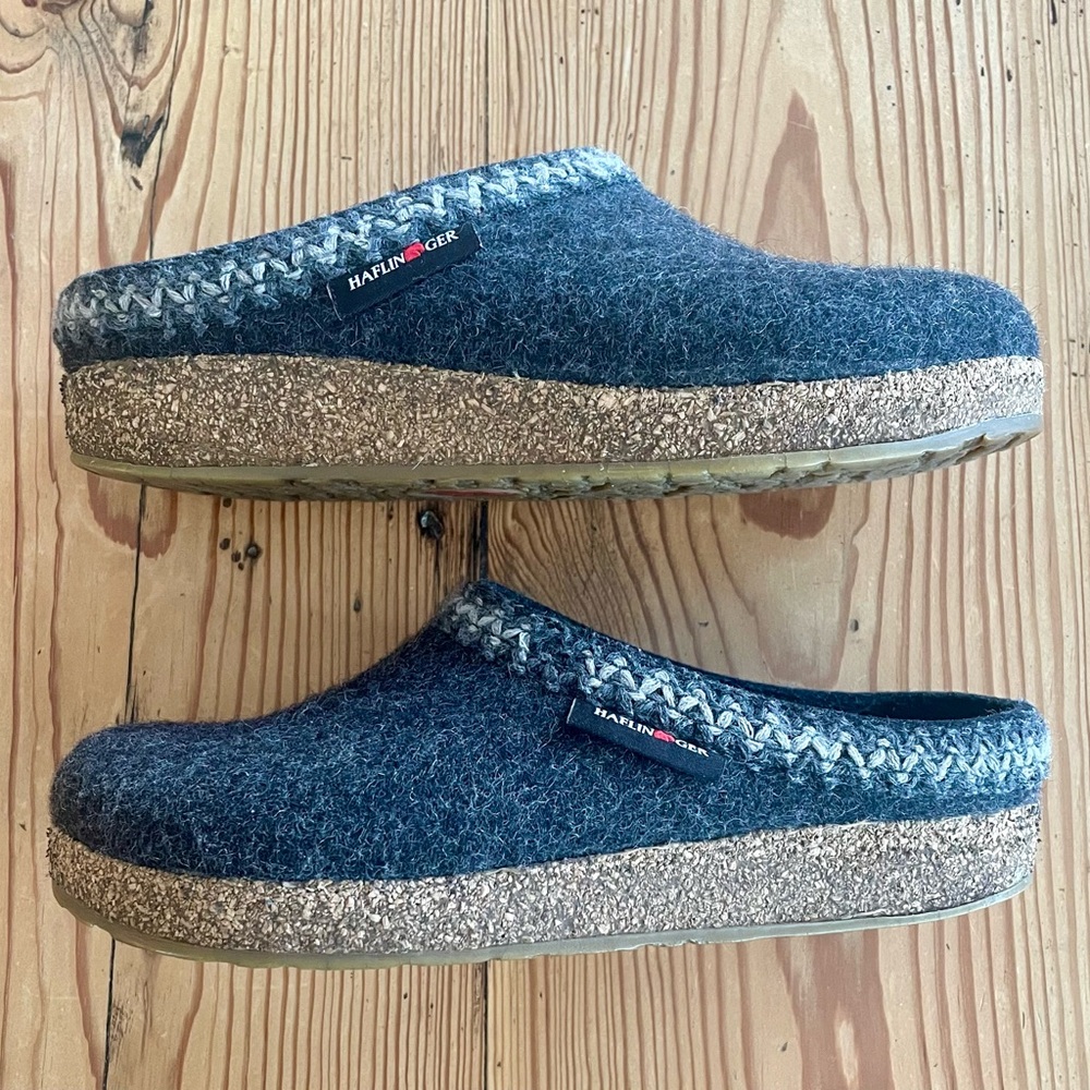 Haflinger clogs ~ charcoal wool